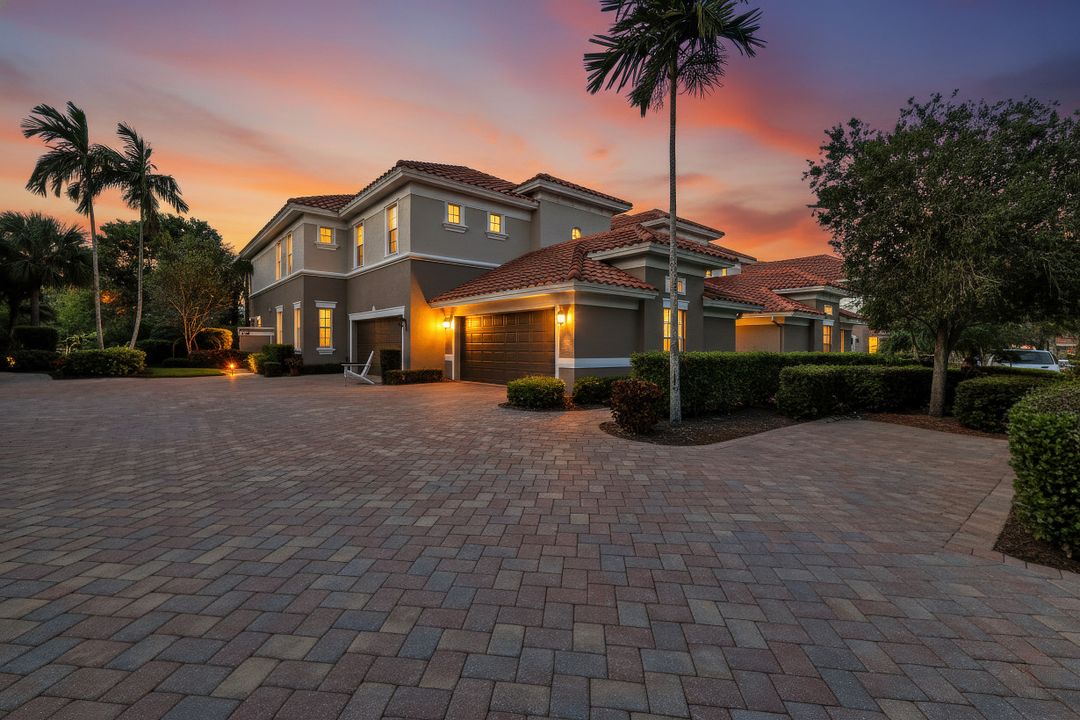 13034 Pennington Pl #201, Fort Myers, FL 33913