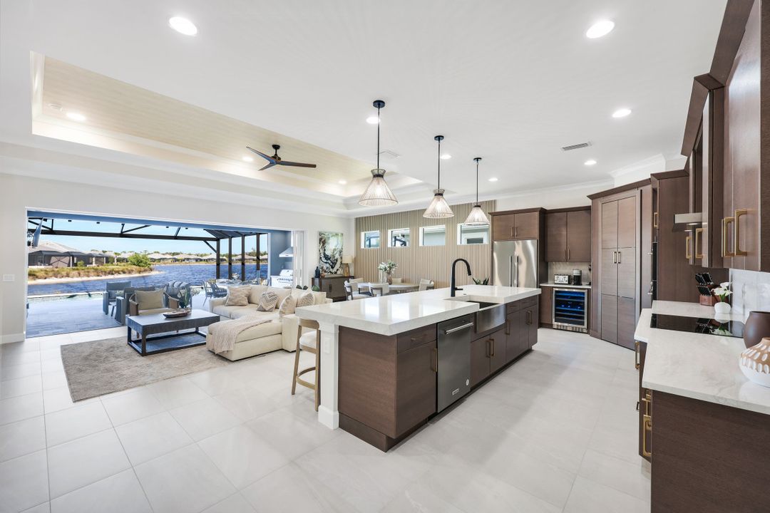 8943 Gustavia Ct, Naples, FL 34112