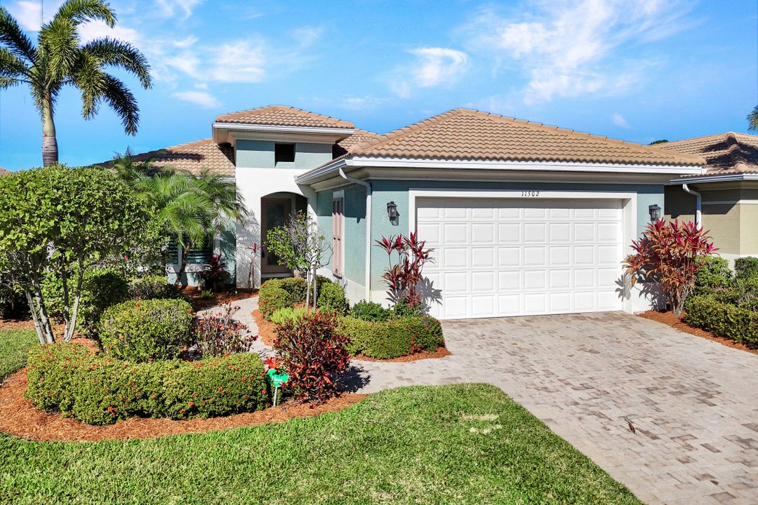 11502 Giulia Dr, Fort Myers, FL 33913