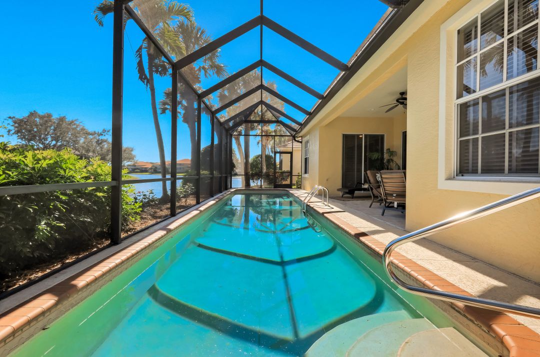 2328 Island Cove Cir, Naples, FL 34109