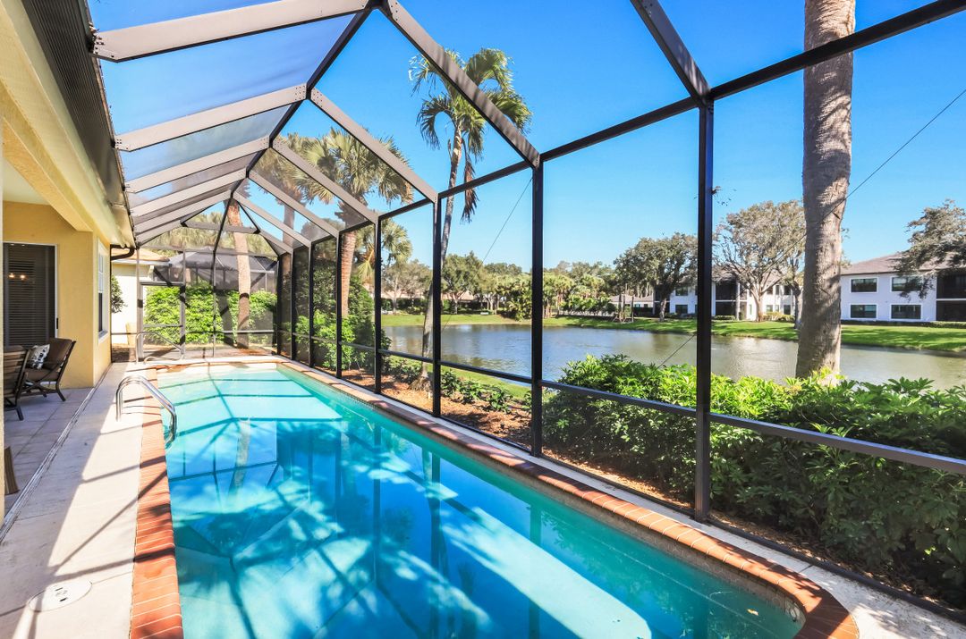 2328 Island Cove Cir, Naples, FL 34109