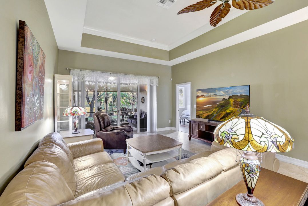 7850 Sanctuary Cir #99-2, Naples, FL 34104