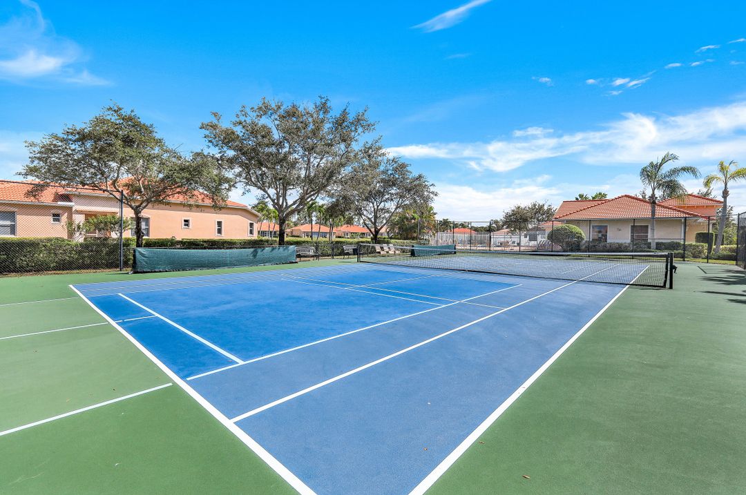 7850 Sanctuary Cir #99-2, Naples, FL 34104