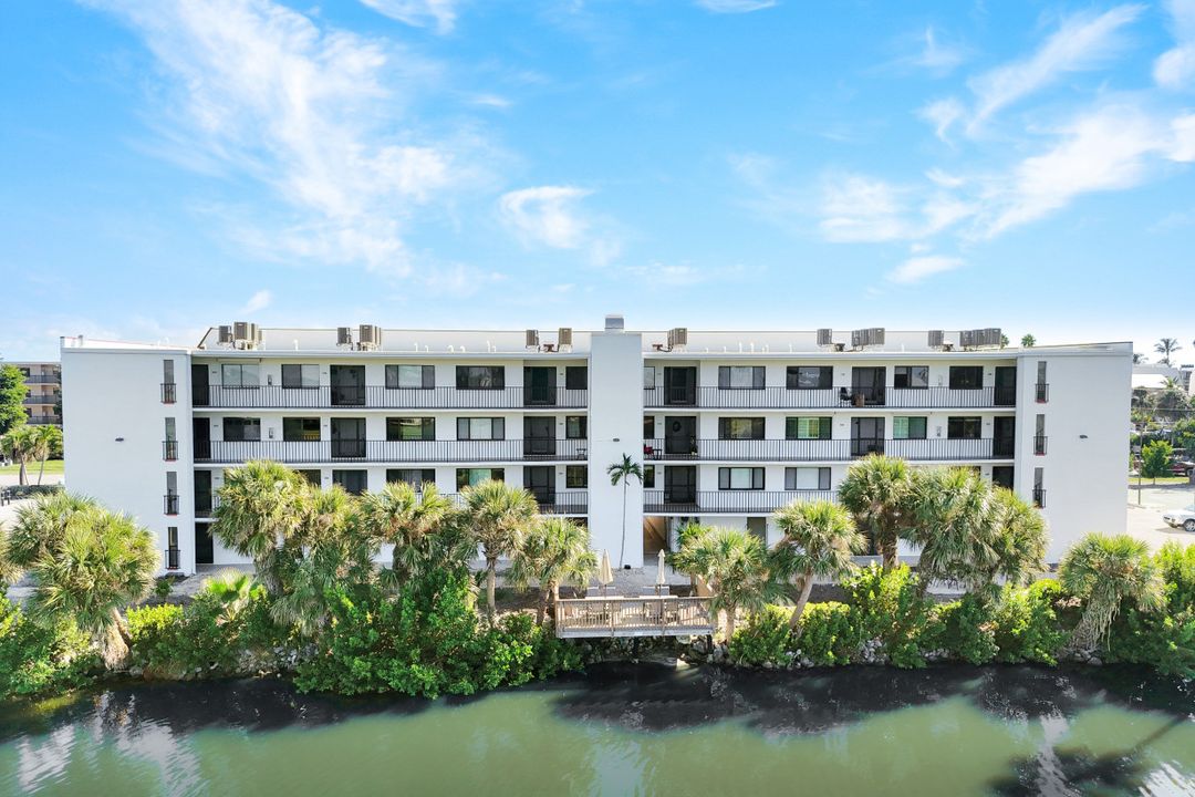 1440 Middle Gulf Dr #2F, Sanibel, FL 33957