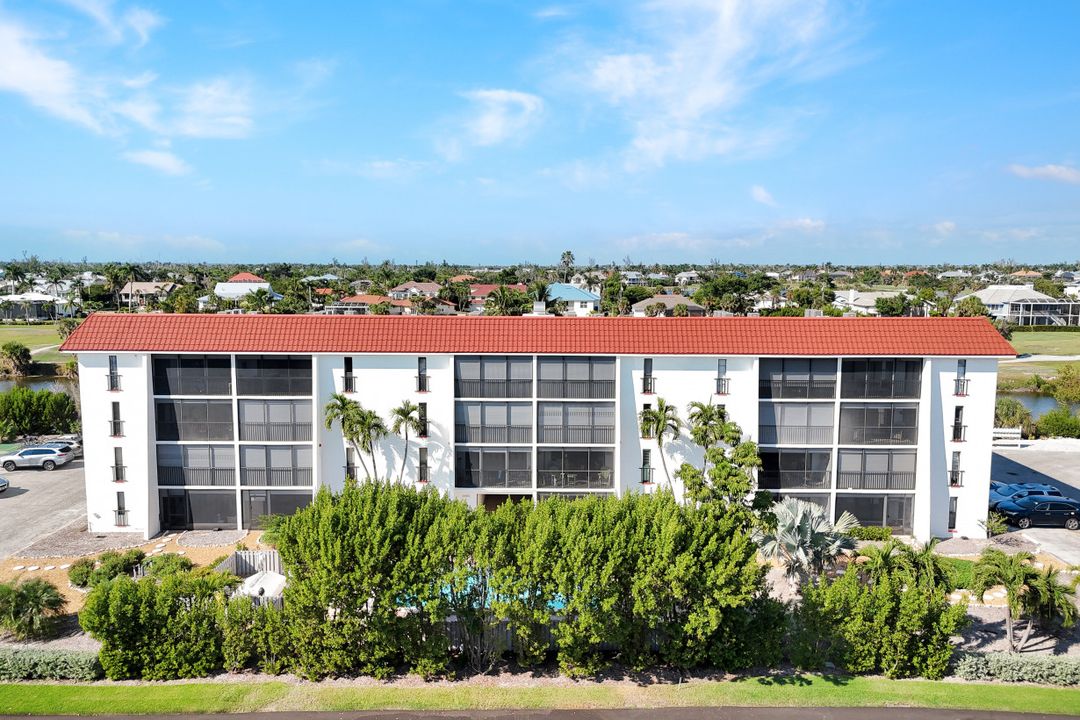 1440 Middle Gulf Dr #2F, Sanibel, FL 33957