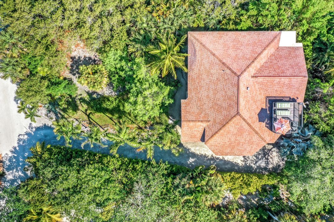 4353 Gulf Pines Dr, Sanibel, FL 33957