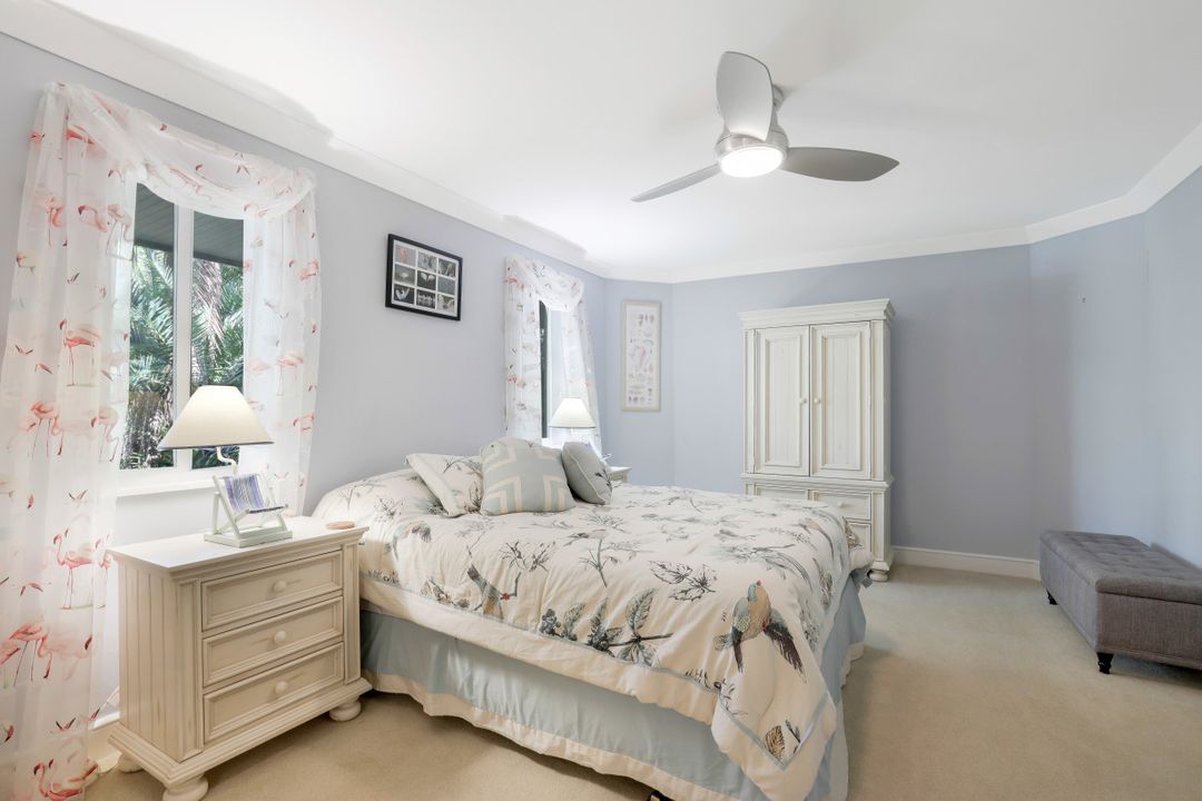 4353 Gulf Pines Dr, Sanibel, FL 33957