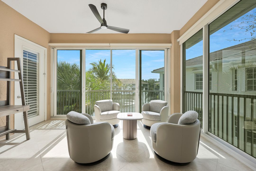 795 Bentwater Cir #204, Naples, FL 34108