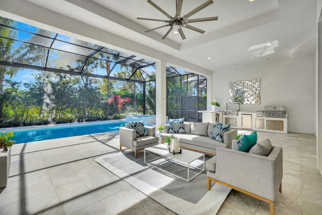 3164 Capistrano Lane, Naples, FL 34105