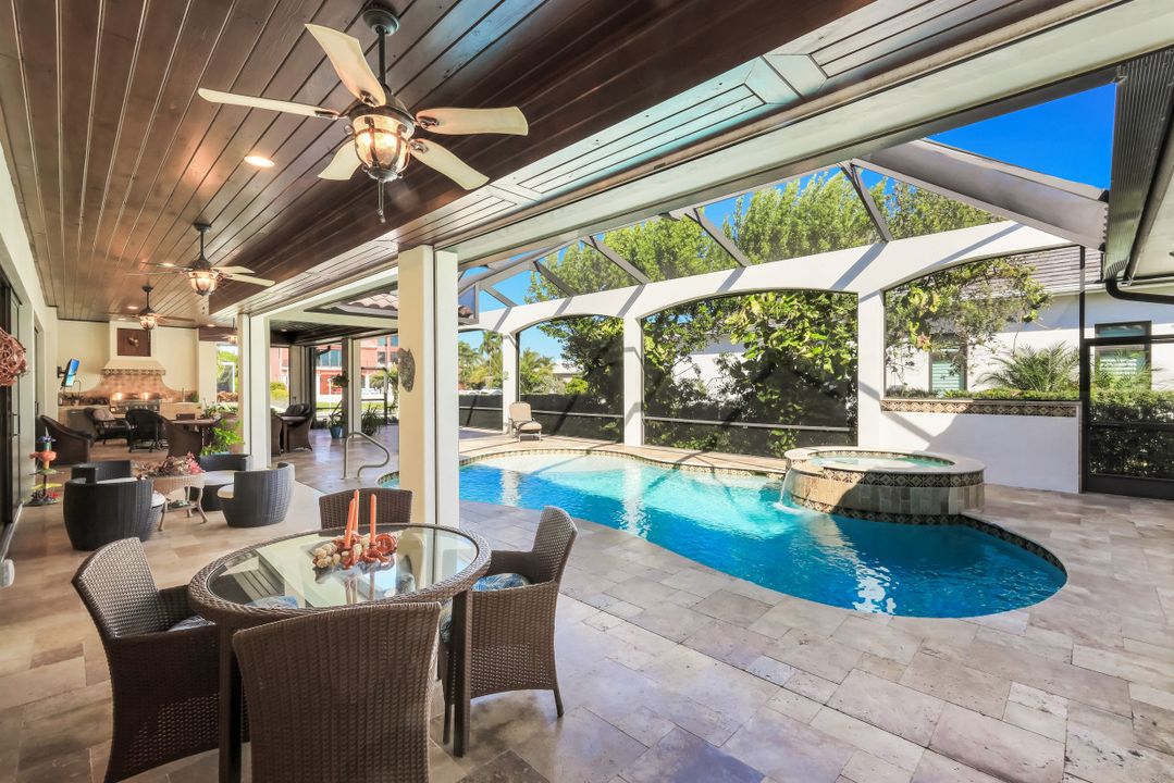 1400 Forrest Ct, Marco Island, FL 34145