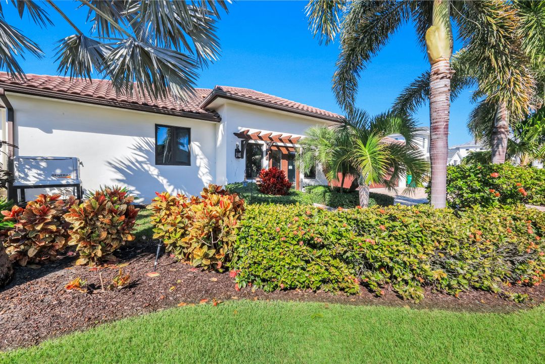 1400 Forrest Ct, Marco Island, FL 34145