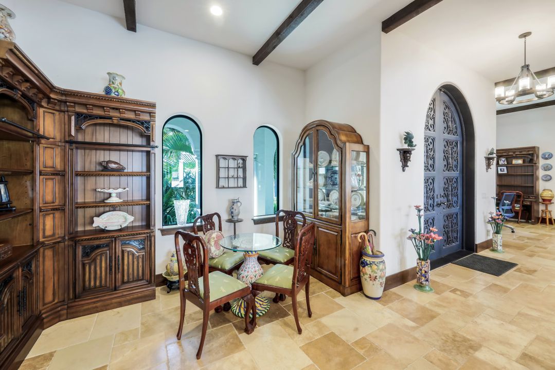 1400 Forrest Ct, Marco Island, FL 34145