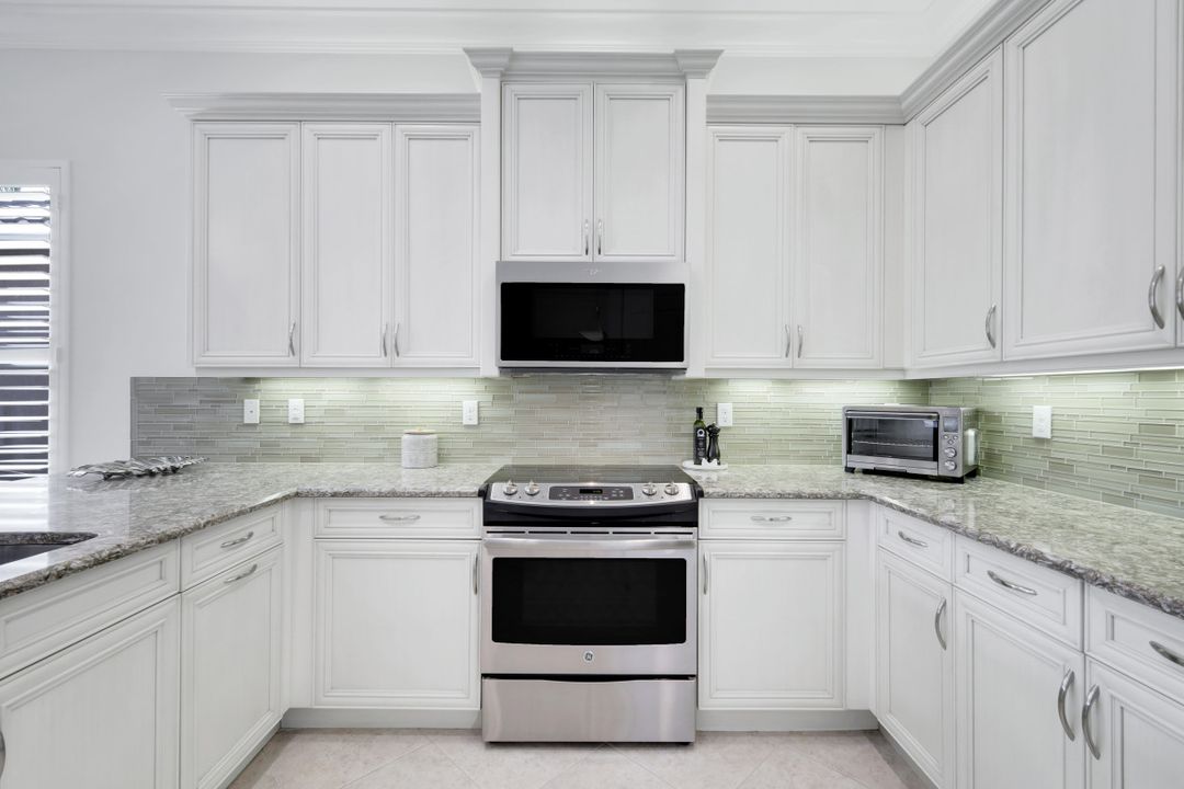 15312 Monticello Blvd, Naples, FL 34109