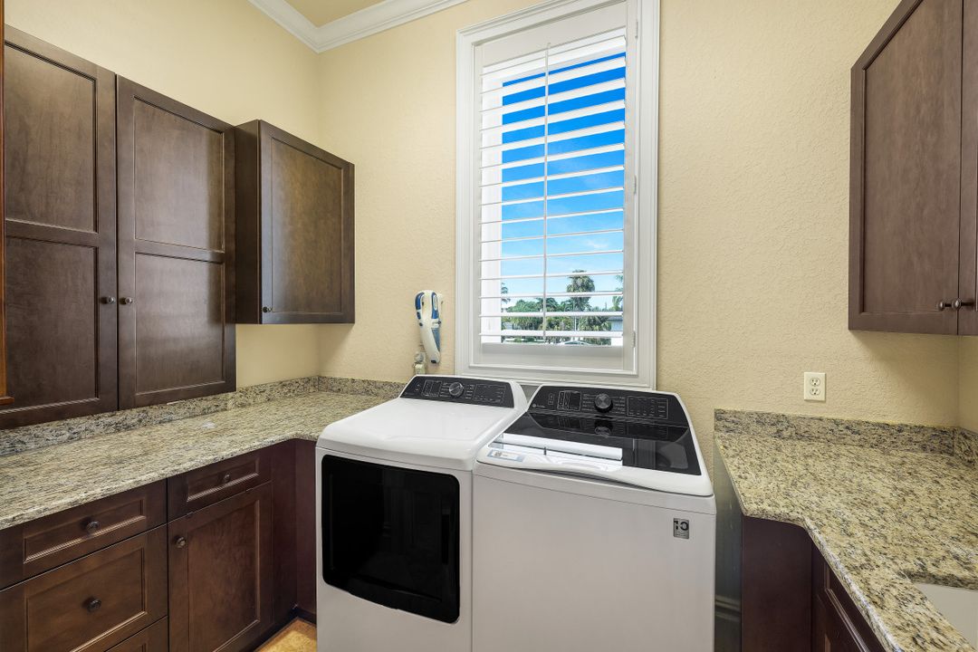 4806 Regal Dr, Bonita Springs, FL 34134