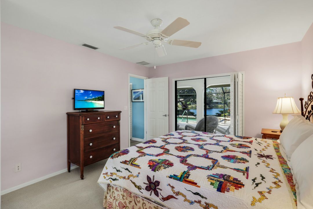 9632 Campbell Cir, Naples, FL 34109