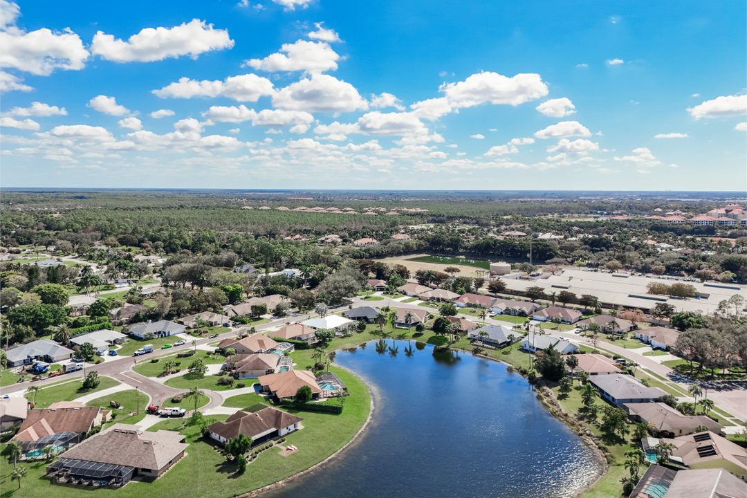 9632 Campbell Cir, Naples, FL 34109