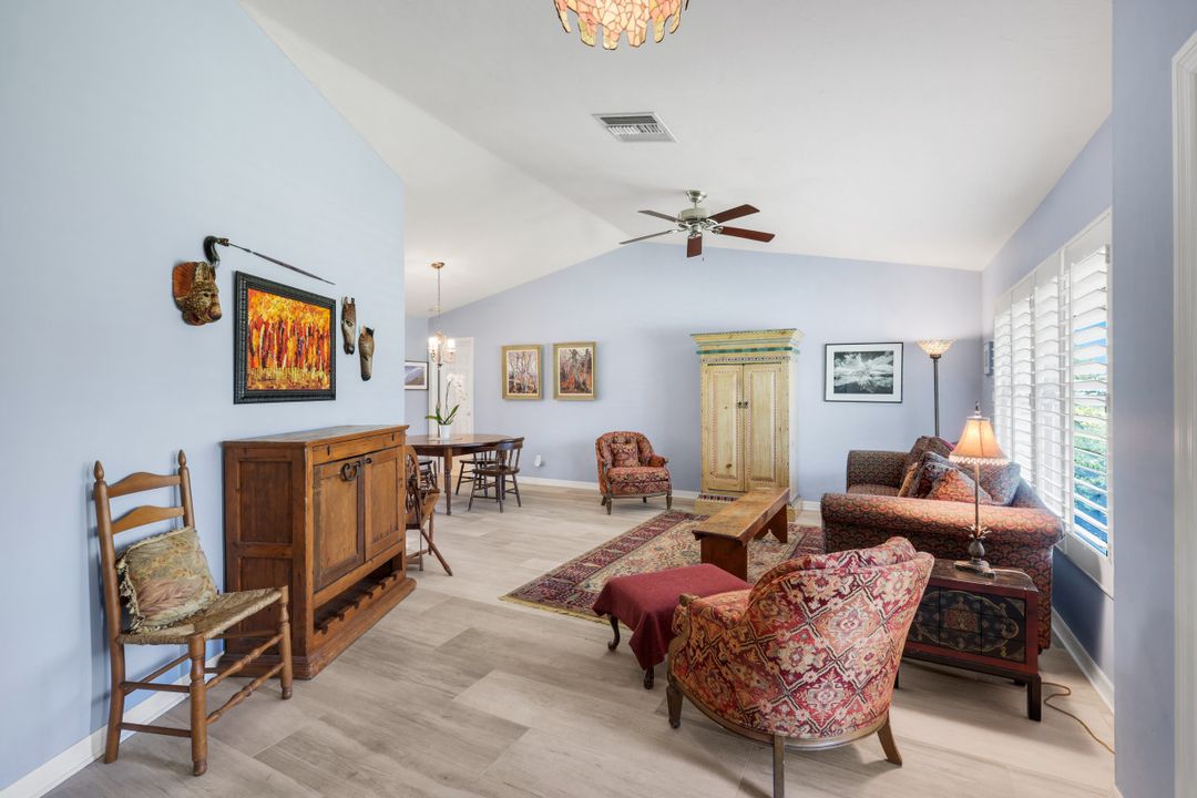 9632 Campbell Cir, Naples, FL 34109