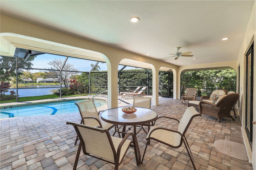 9632 Campbell Cir, Naples, FL 34109