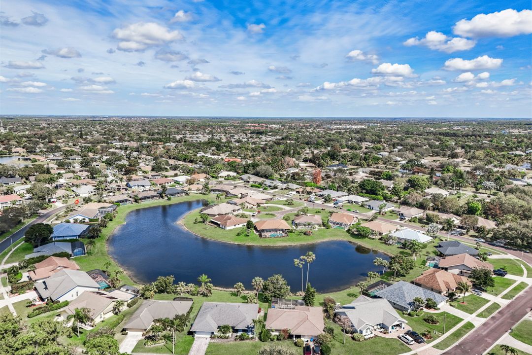 9632 Campbell Cir, Naples, FL 34109