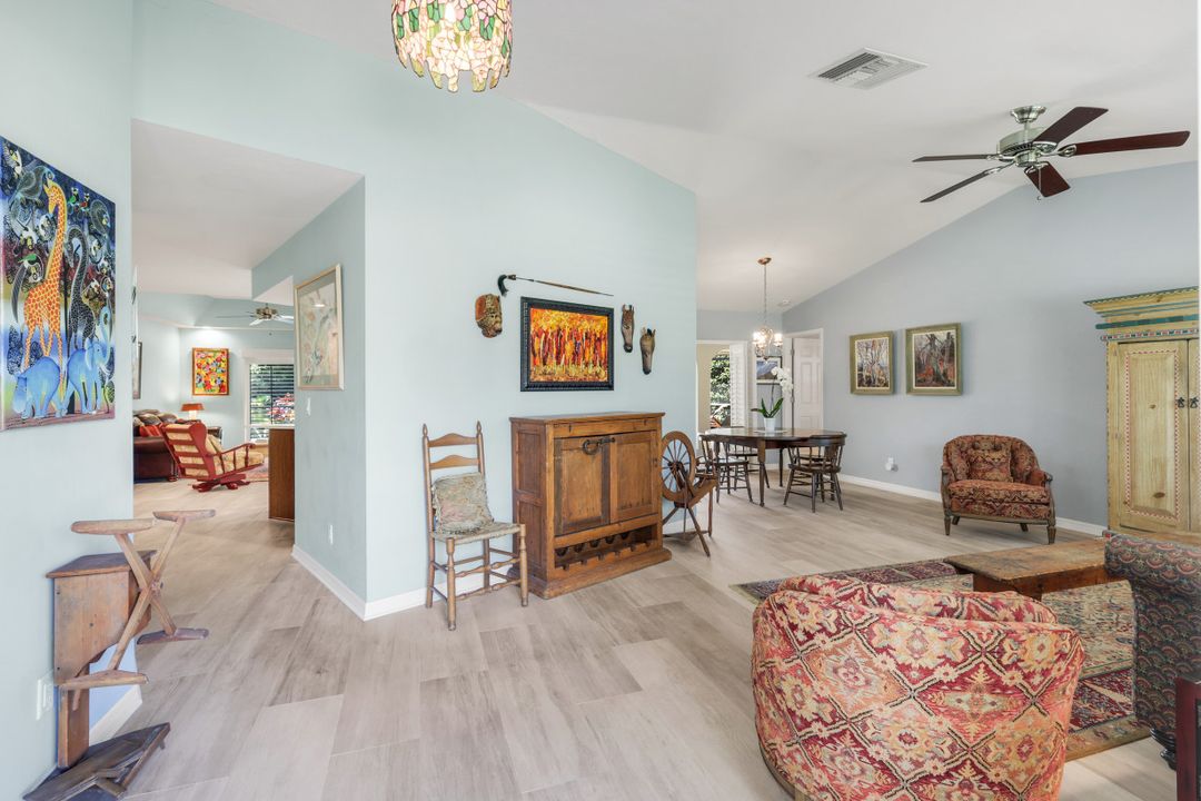 9632 Campbell Cir, Naples, FL 34109