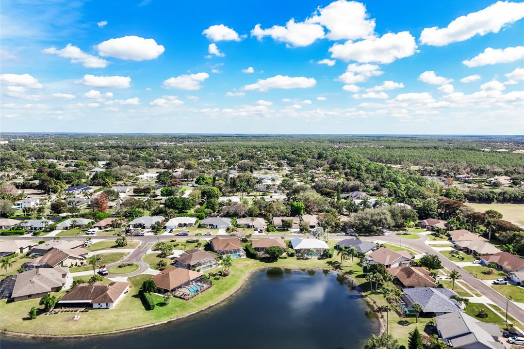 9632 Campbell Cir, Naples, FL 34109