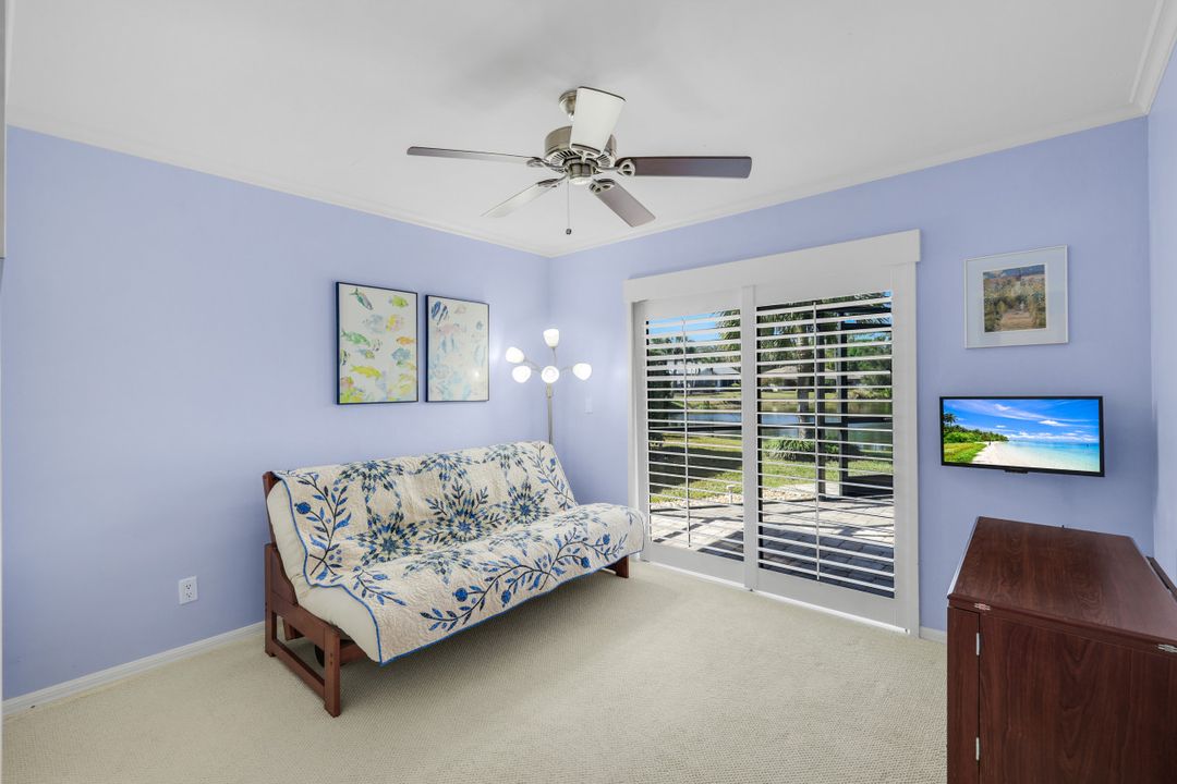 9632 Campbell Cir, Naples, FL 34109