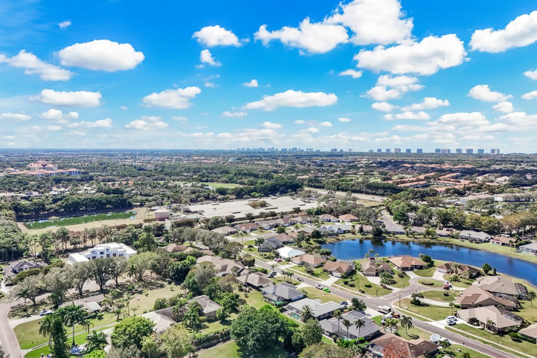 9632 Campbell Cir, Naples, FL 34109