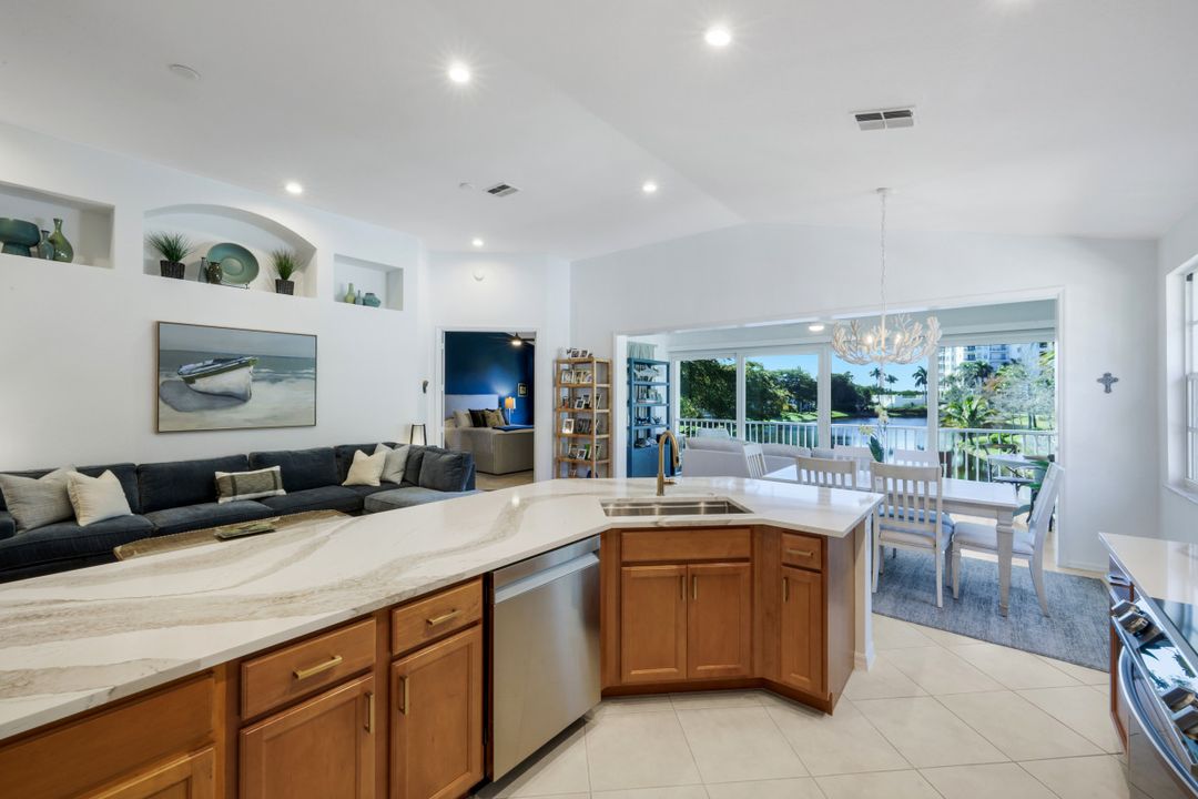 26914 Montego Pointe Ct #202, Bonita Springs, FL 34134