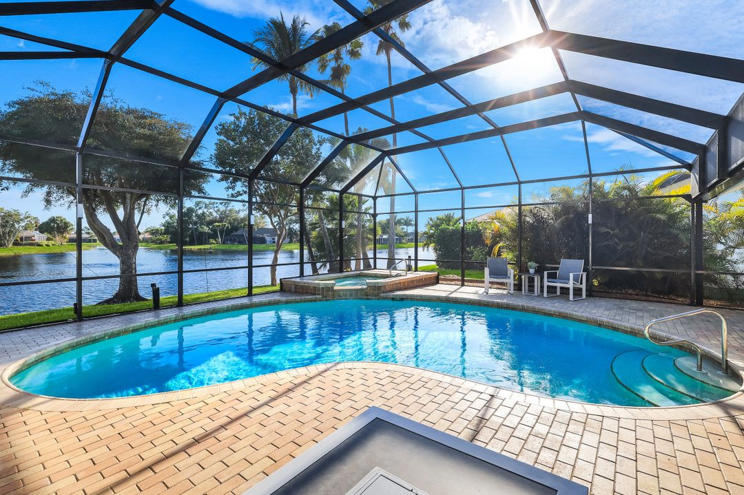 3653 Saybrook Pl, Bonita Springs, FL 34134