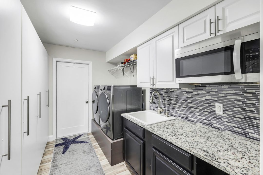 3653 Saybrook Pl, Bonita Springs, FL 34134