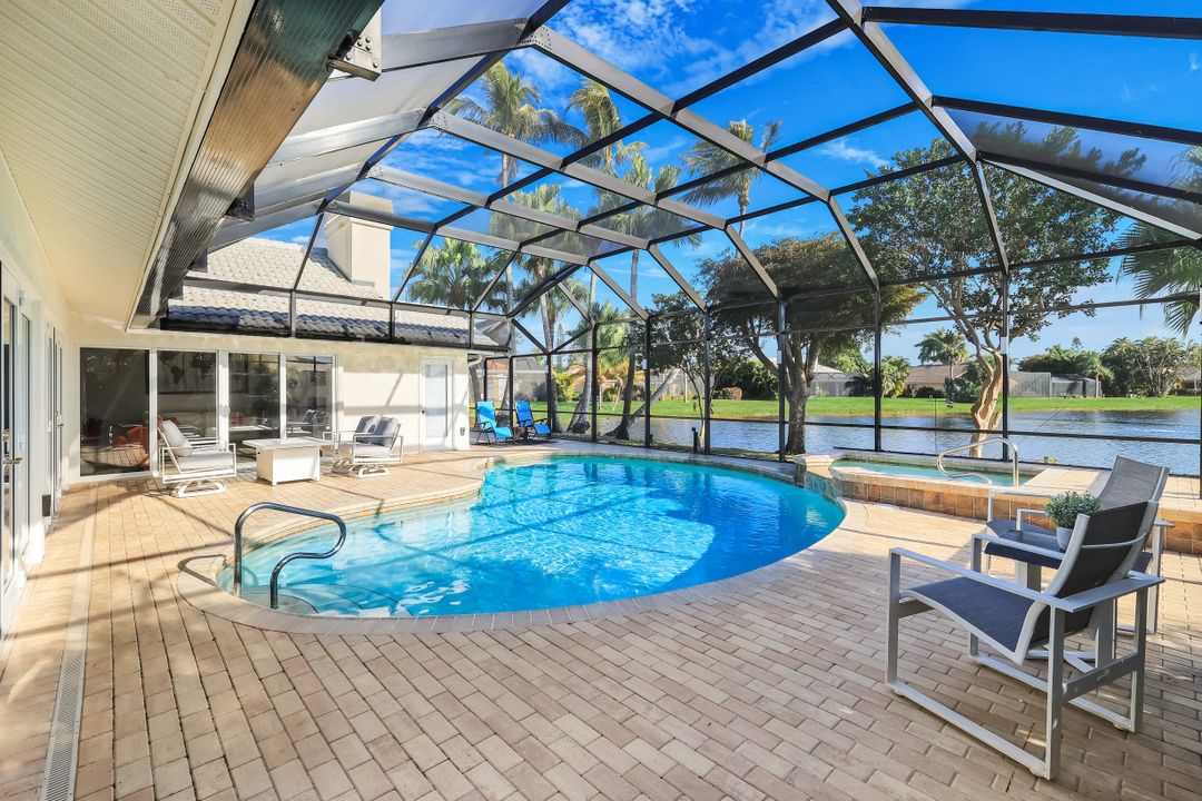 3653 Saybrook Pl, Bonita Springs, FL 34134