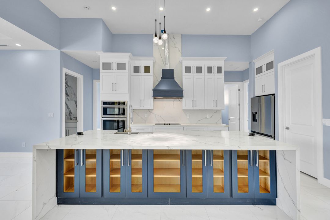 2917 NW 27th St, Cape Coral, FL 33993