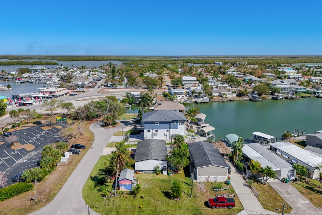 610 Sunset Dr, Marco Island, FL 34145