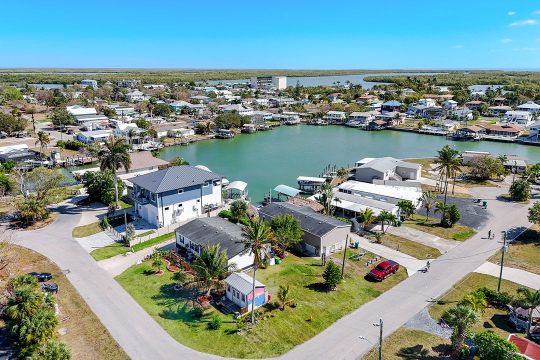 610 Sunset Dr, Marco Island, FL 34145