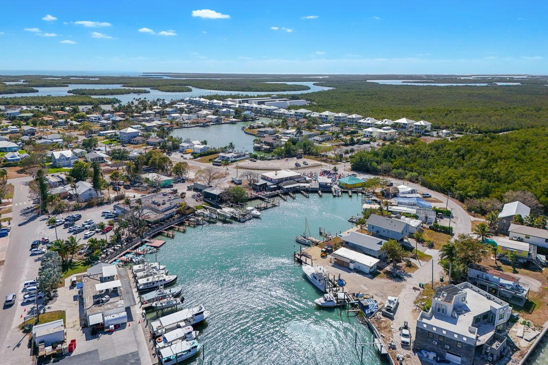 610 Sunset Dr, Marco Island, FL 34145