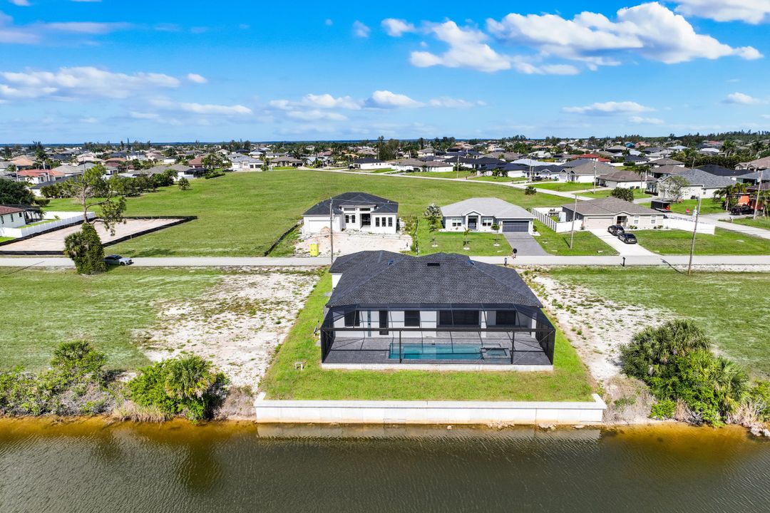 1925 NW 34th Pl, Cape Coral, FL 33993