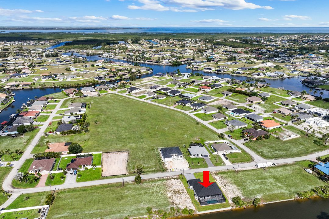 1925 NW 34th Pl, Cape Coral, FL 33993