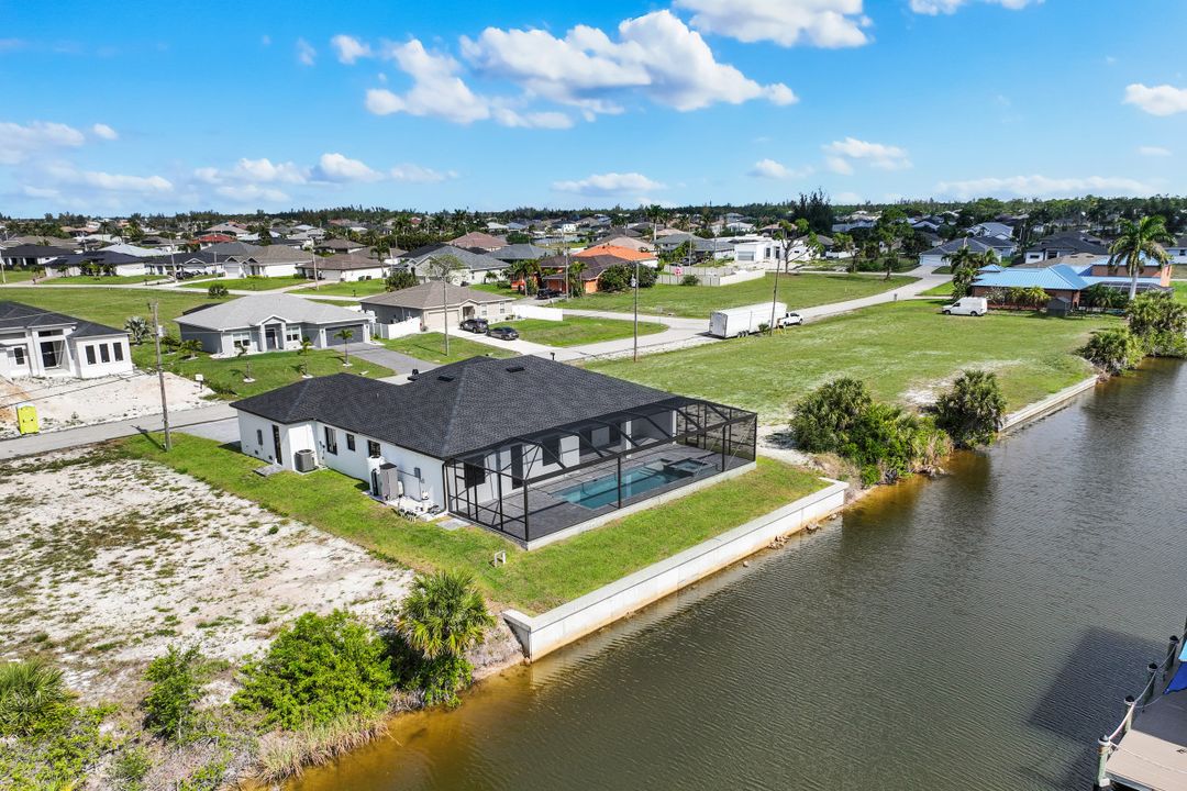 1925 NW 34th Pl, Cape Coral, FL 33993