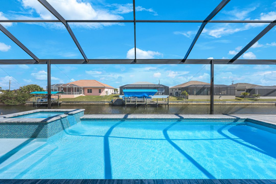 1925 NW 34th Pl, Cape Coral, FL 33993