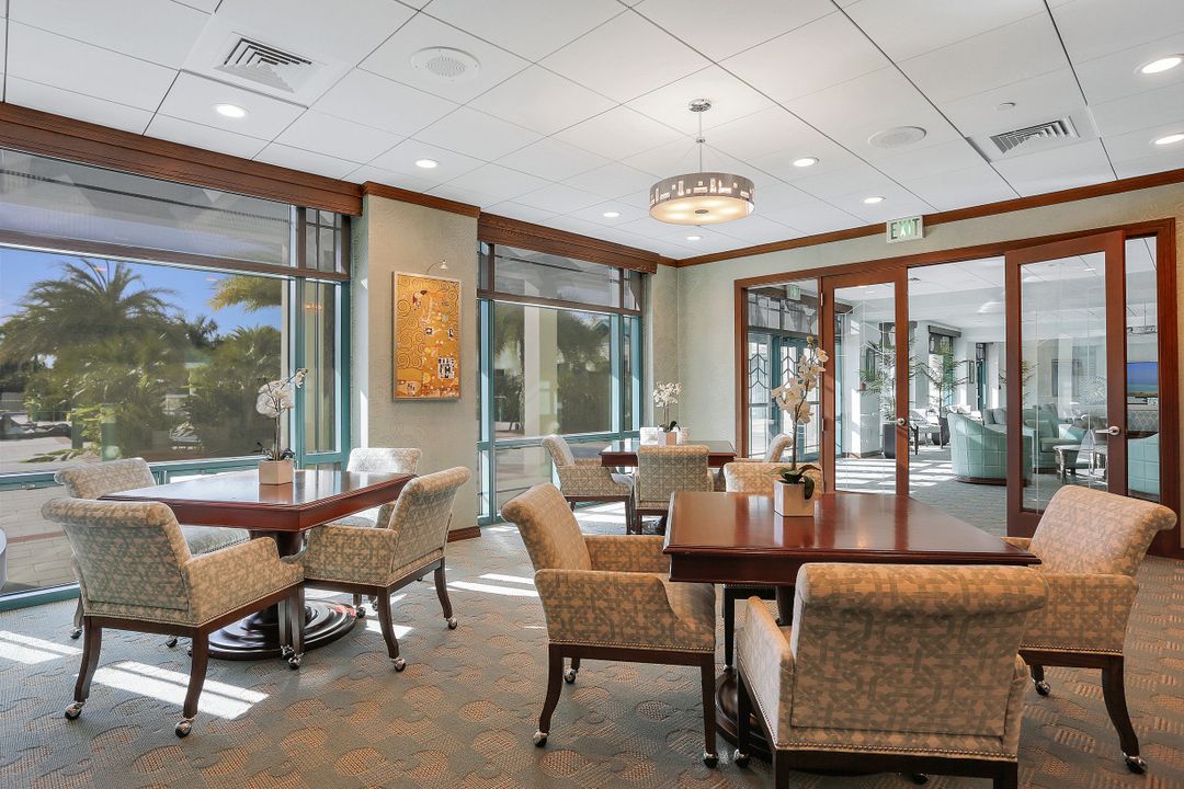 7515 Pelican Bay Blvd #3b, Naples, FL 34108