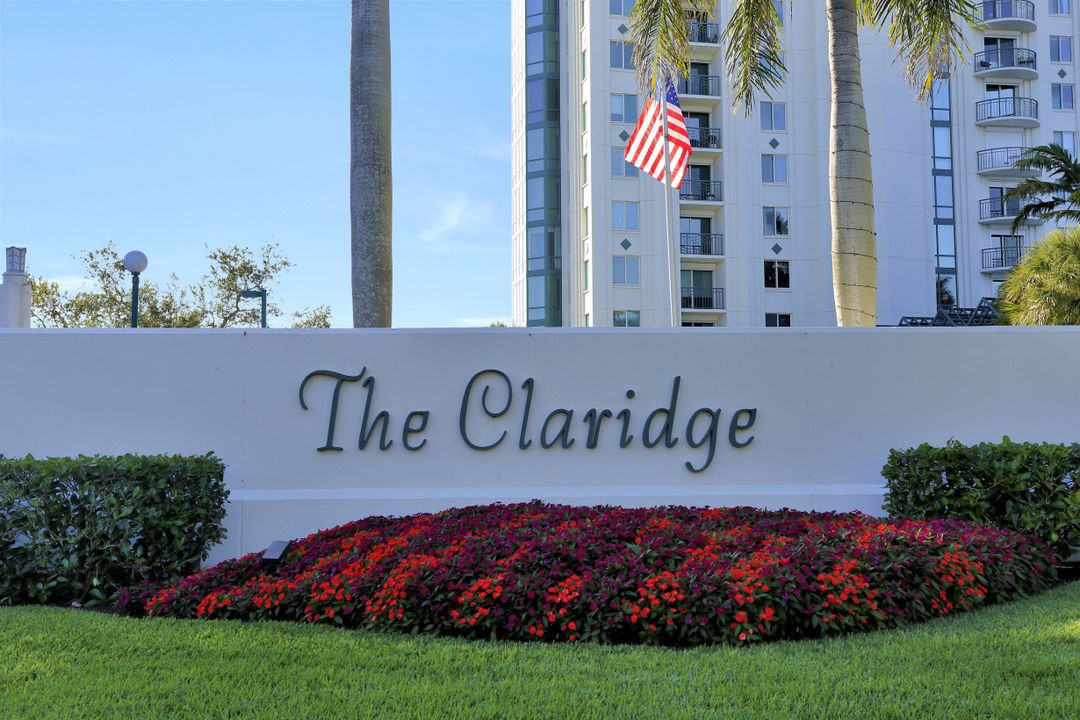 7515 Pelican Bay Blvd #3b, Naples, FL 34108