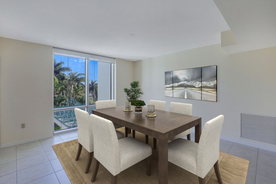 7515 Pelican Bay Blvd #3b, Naples, FL 34108