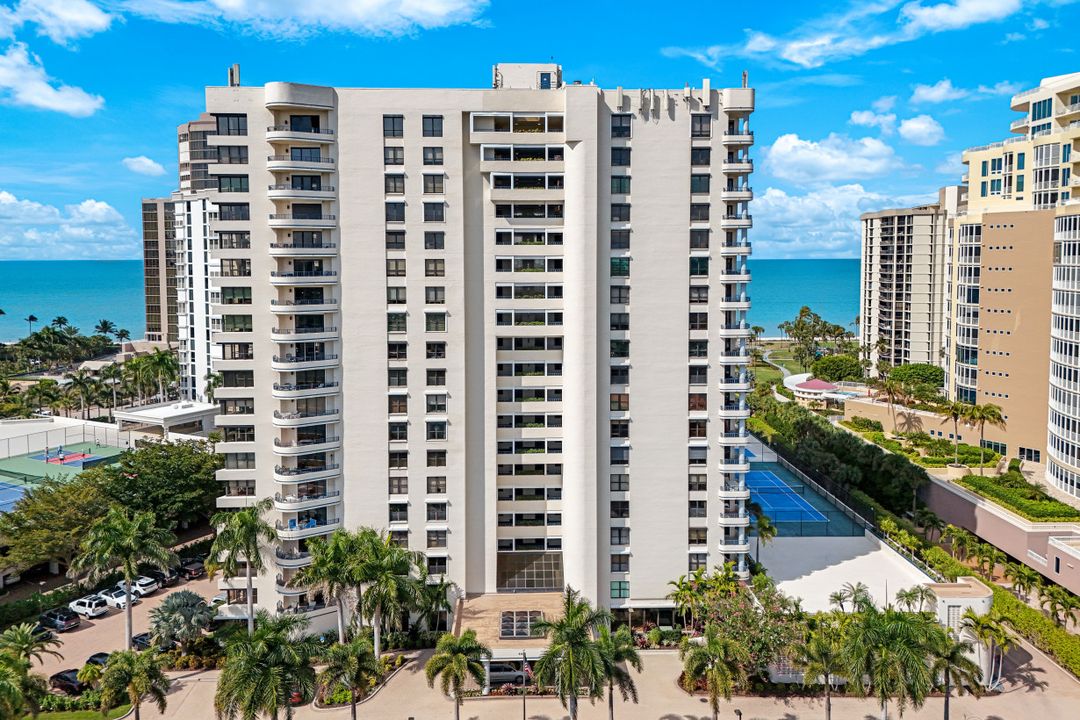 4451 Gulf Shore Blvd N #501, Naples, FL 34103