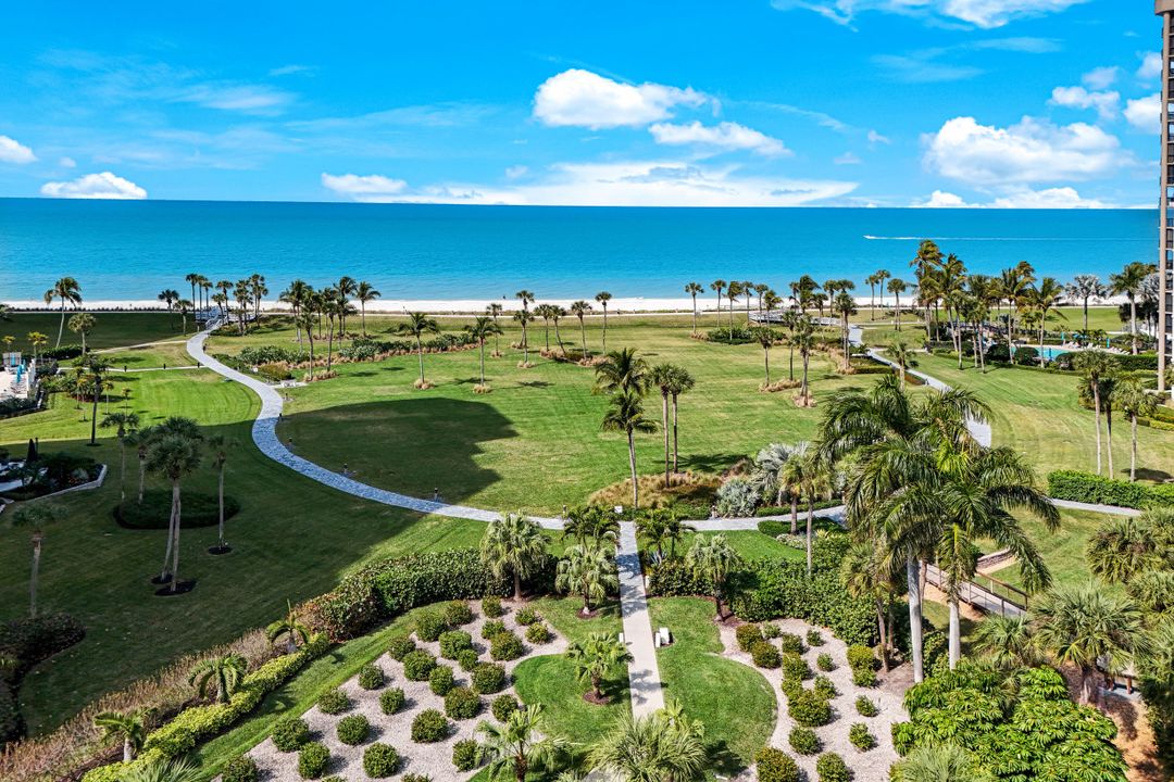 4451 Gulf Shore Blvd N #501, Naples, FL 34103