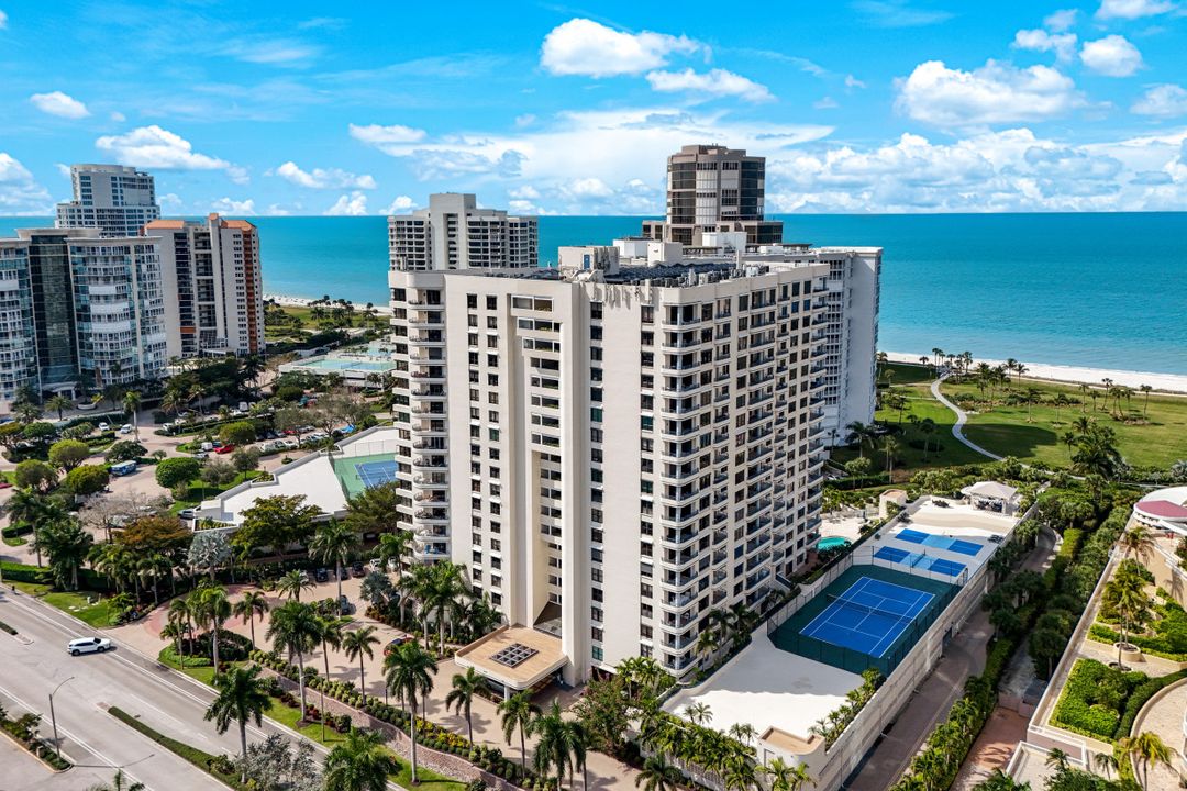 4451 Gulf Shore Blvd N #501, Naples, FL 34103