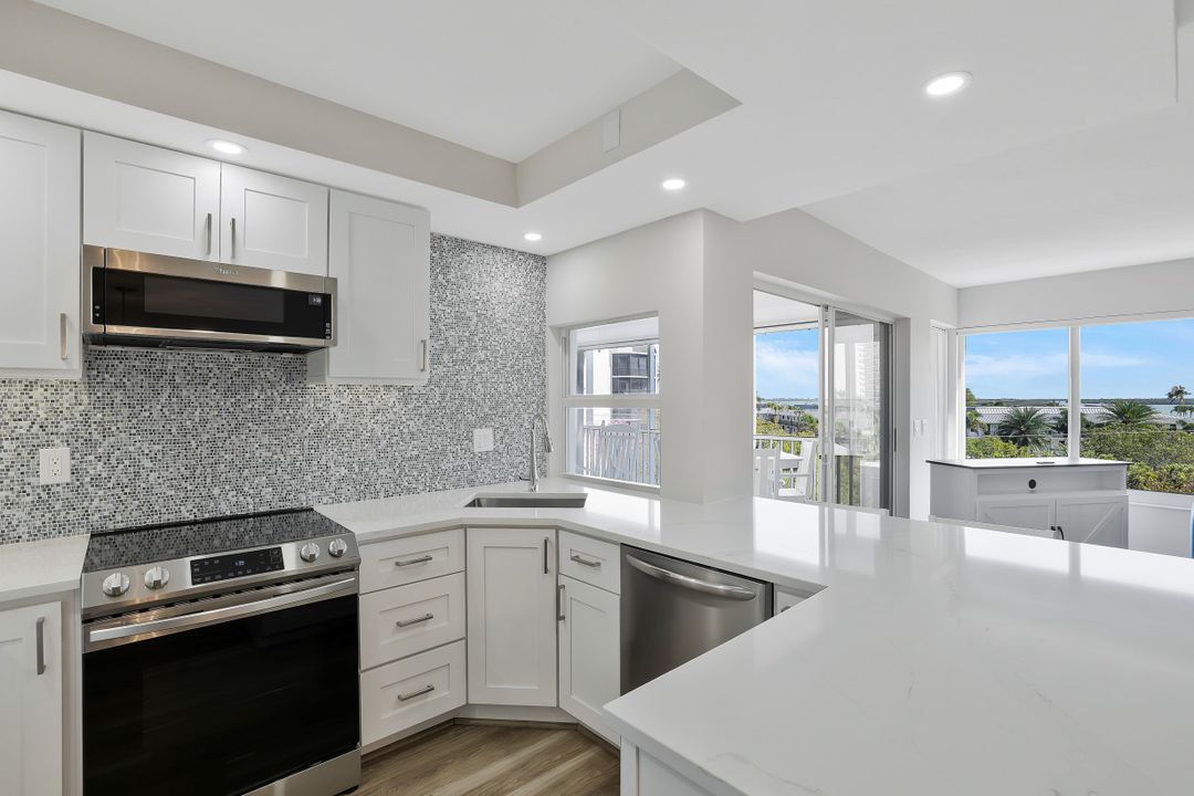 1141 S Collier Blvd #307, Marco Island, FL 34145