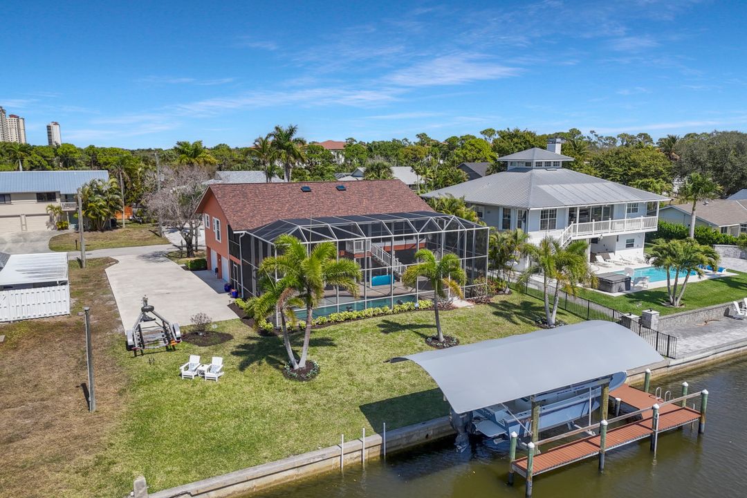 4741 Pembrooke Ln, Bonita Springs, FL 34134