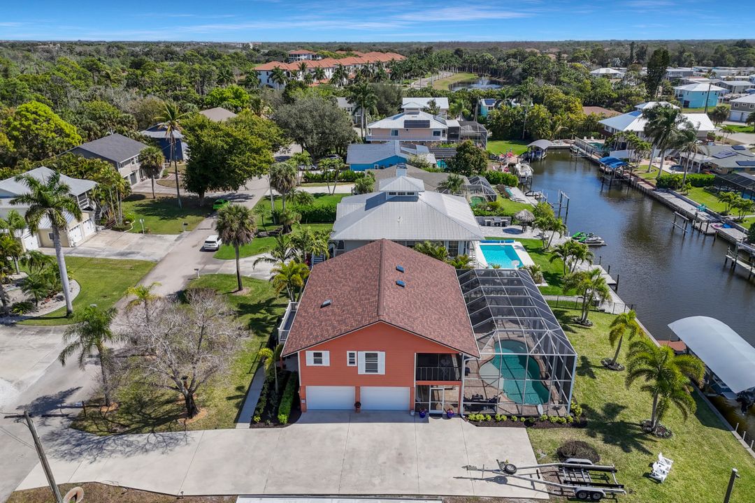 4741 Pembrooke Ln, Bonita Springs, FL 34134