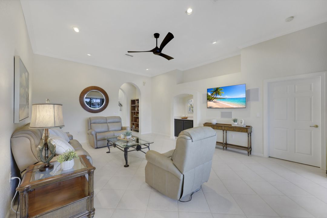 23088 Tree Crest Ct, Bonita Springs, FL 34135
