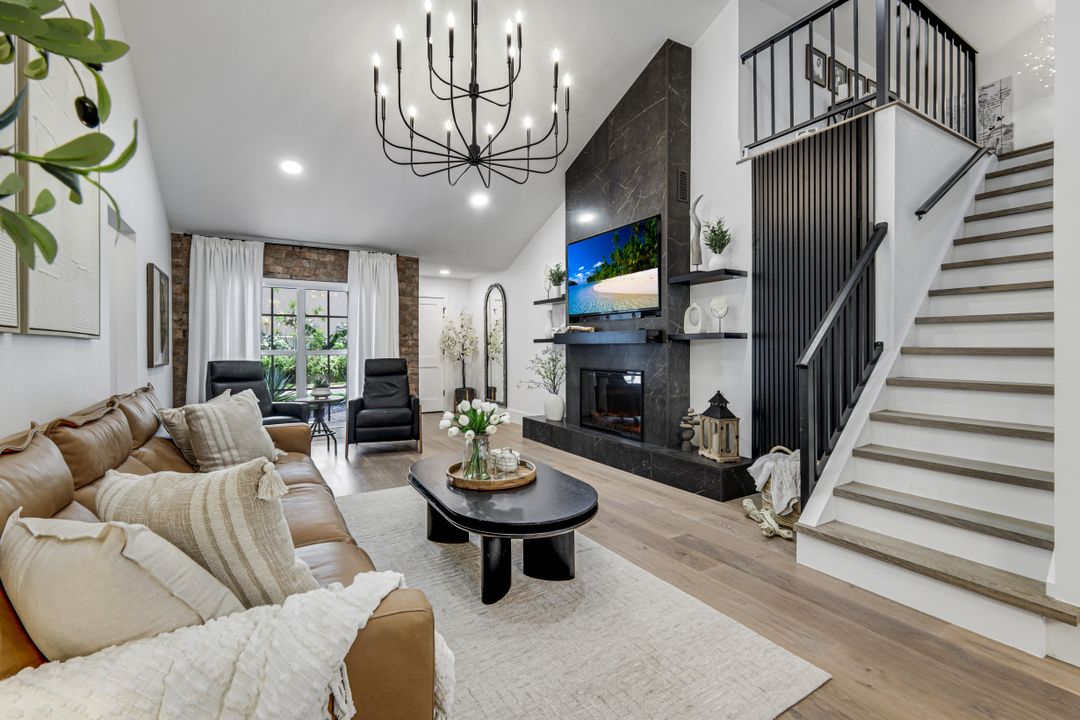 4742 West Blvd #S-8, Naples, FL 34103